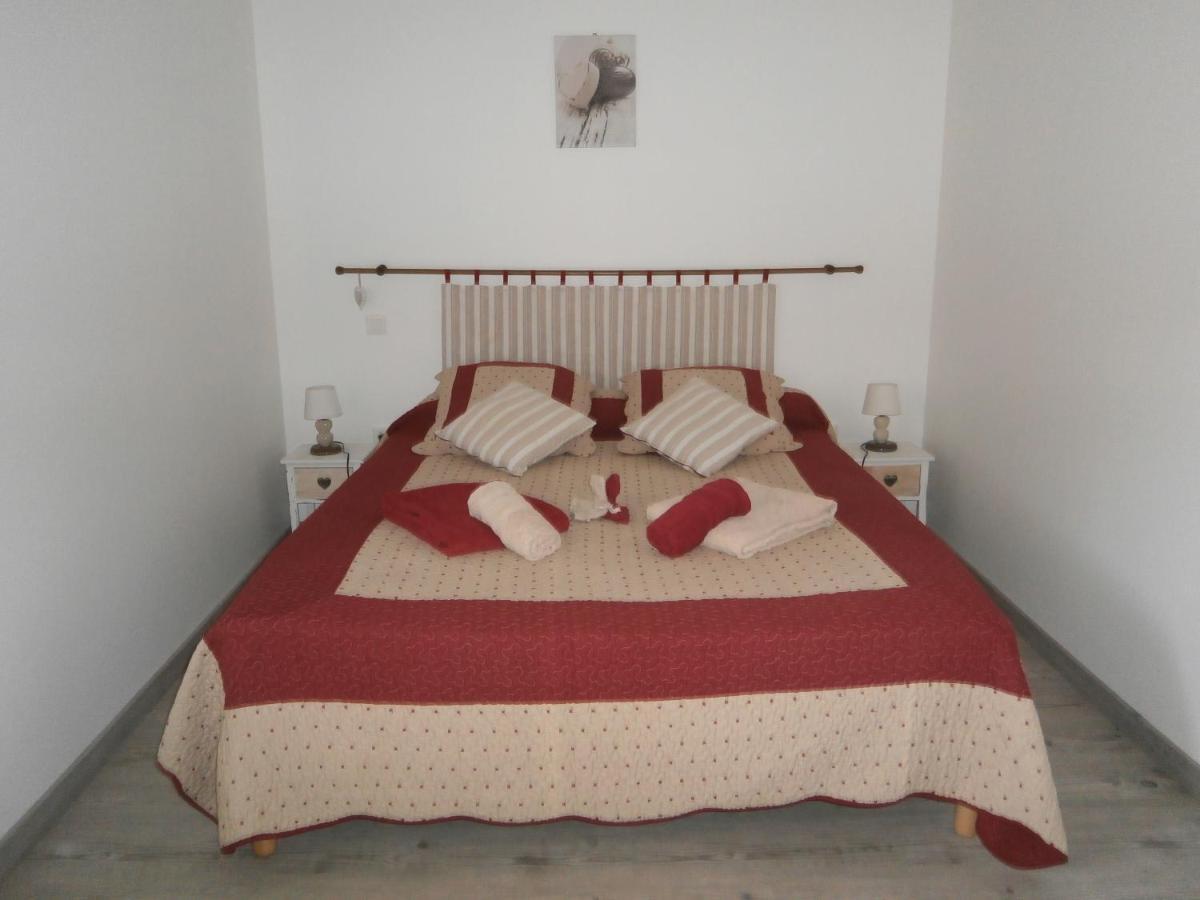 La Chomiarde Bed and Breakfast Saint-Médard-de-Presque Exteriör bild